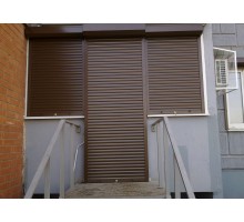 Рольставни на двери